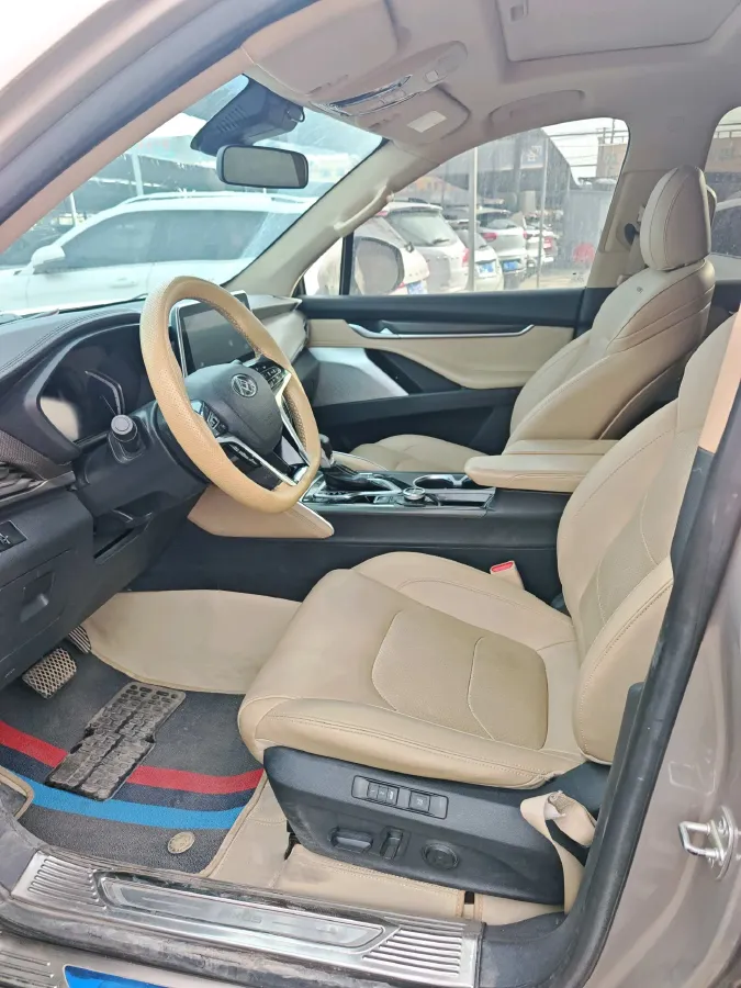 2017 MAXUS D90 2.0T 224HP L4 6AT,autocango,china used car exporter,china ev exporter,chinese used car exporter,chinese used ev exporter