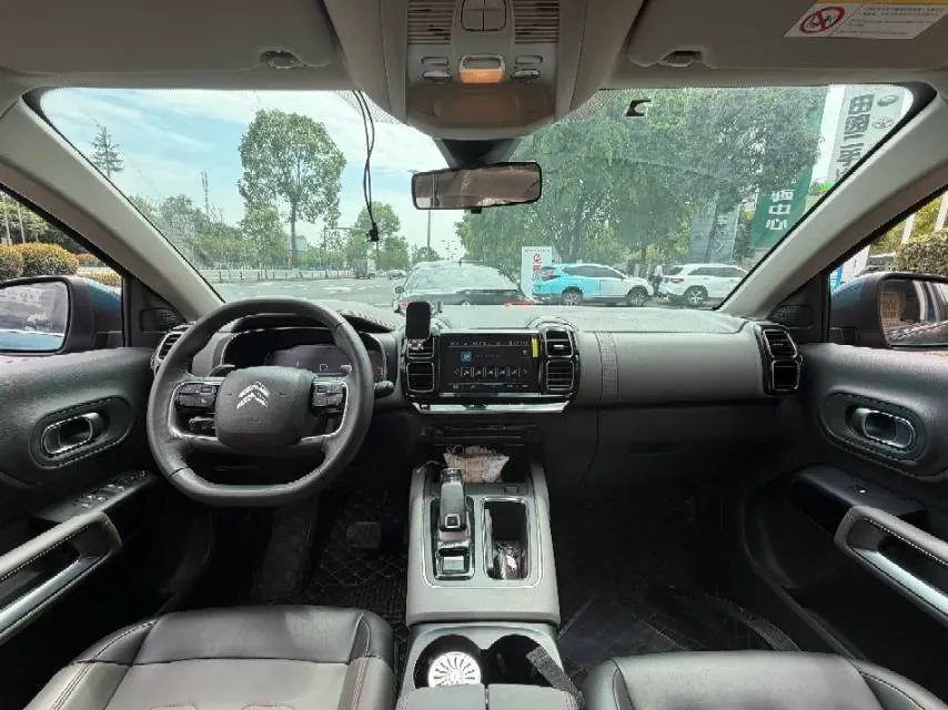 2020 Citroen C5 Aircross 1.6T 170HP L4 6AT,autocango,china used car exporter,china ev exporter,chinese used car exporter,chinese used ev exporter