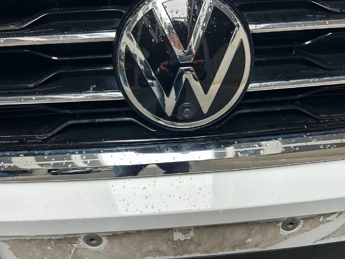 2022 Volkswagen T-Roc 1.4T 150HP L4 7DCT,autocango,china used car exporter,china ev exporter,chinese used car exporter,chinese used ev exporter