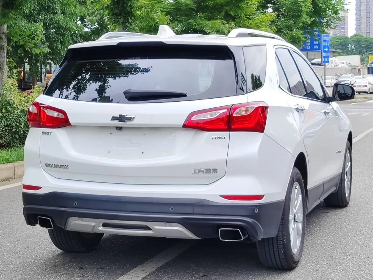 2018 Chevrolet Equinox 2.0T 260HP L4 9AT,autocango,china used car exporter,china ev exporter,chinese used car exporter,chinese used ev exporter