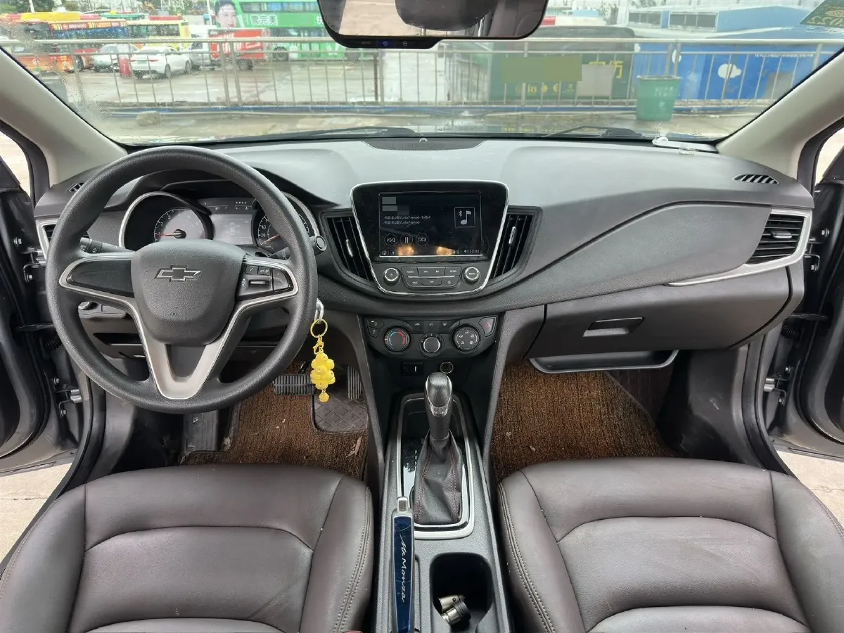 2019 Chevrolet Monza 1.0T 125HP L3 6DCT,autocango,china used car exporter,china ev exporter,chinese used car exporter,chinese used ev exporter