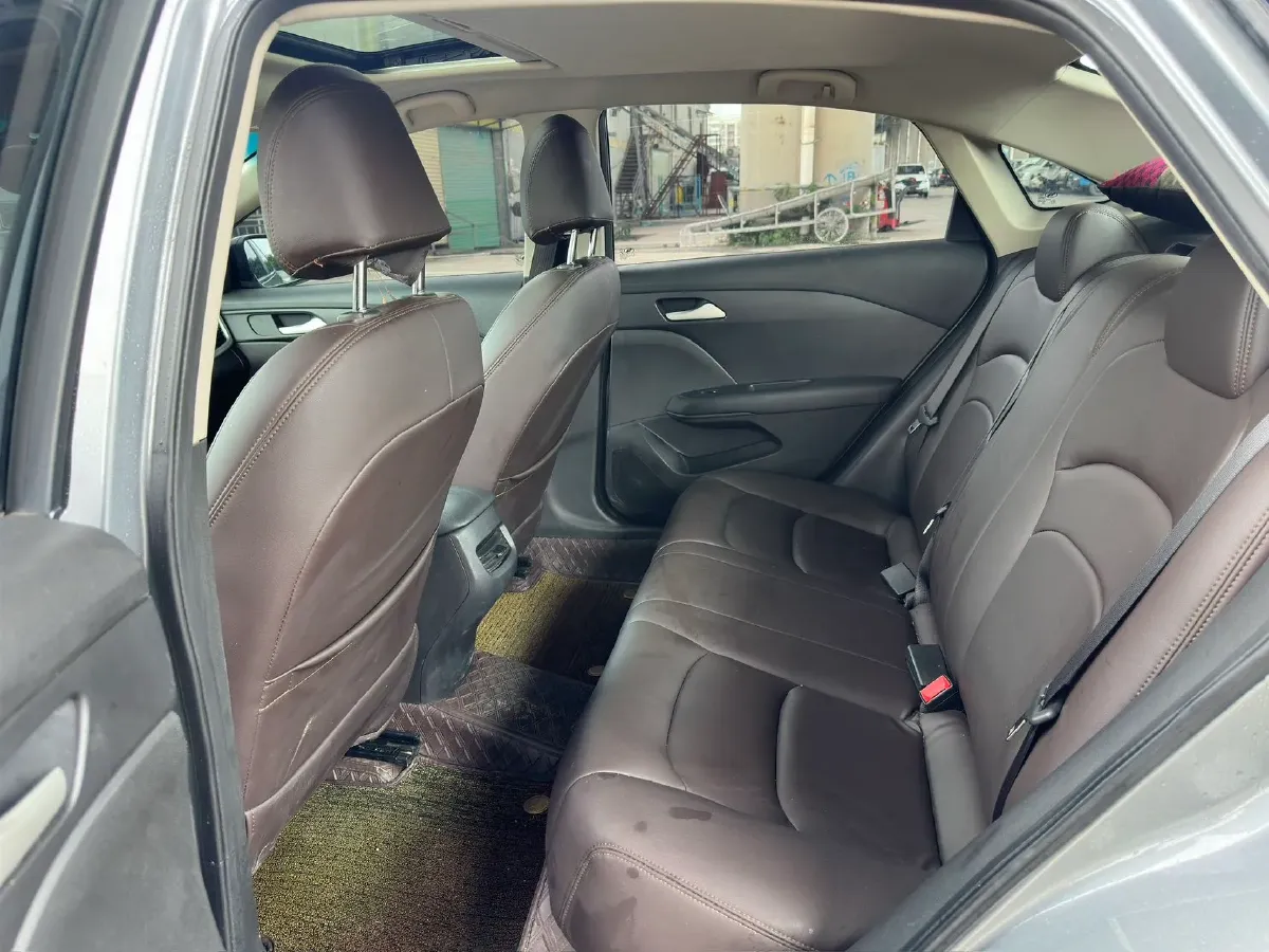 2019 Chevrolet Monza 1.0T 125HP L3 6DCT,autocango,china used car exporter,china ev exporter,chinese used car exporter,chinese used ev exporter