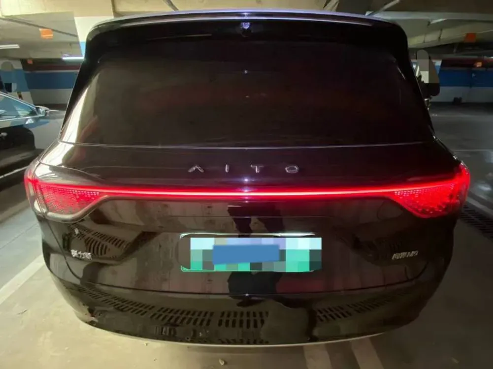 2024 AITO AITO M9 1.5T 152HP L4 REEV 42KWH,autocango,china used car exporter,china ev exporter,chinese used car exporter,chinese used ev exporter