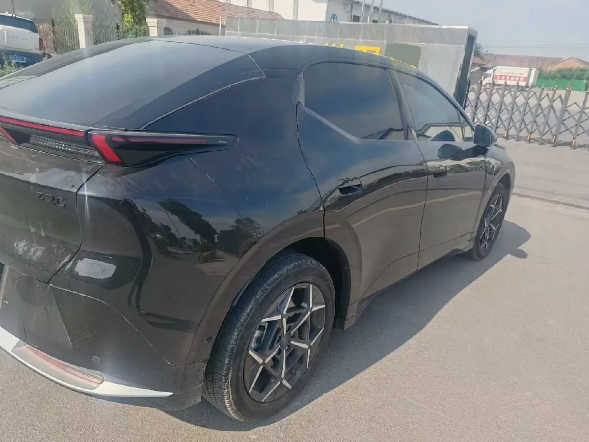 2025 ChangAn Hunter 2.0T 190HP L4 REEV,autocango,china used car exporter,china ev exporter,chinese used car exporter,chinese used ev exporter