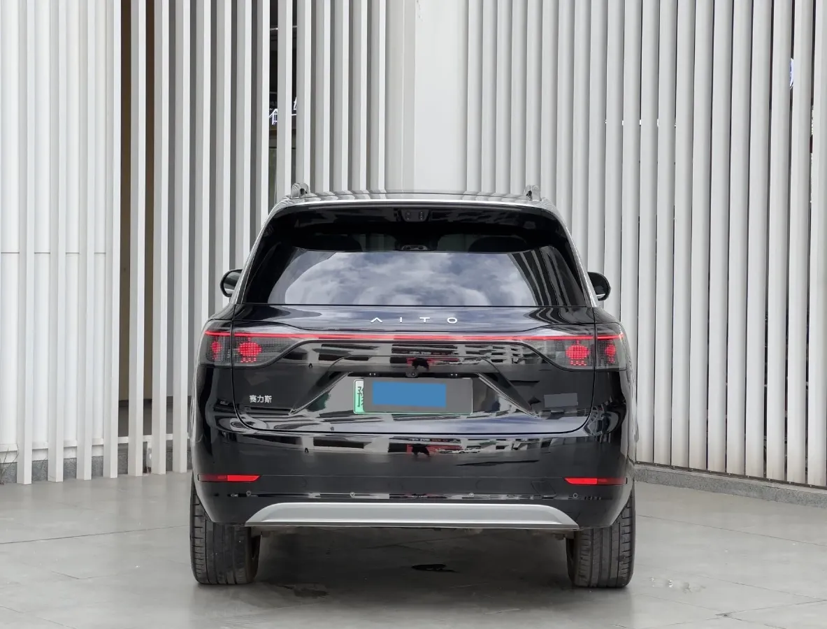 2025 AITO AITO M9 REEV 160HP REEV 52KWH,autocango,china used car exporter,china ev exporter,chinese used car exporter,chinese used ev exporter