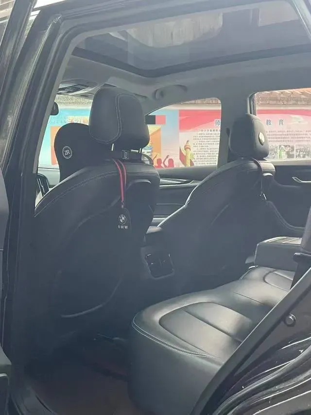 2018 Brilliance Auto V7 1.6T 204HP L4 7DCT,autocango,china used car exporter,china ev exporter,chinese used car exporter,chinese used ev exporter