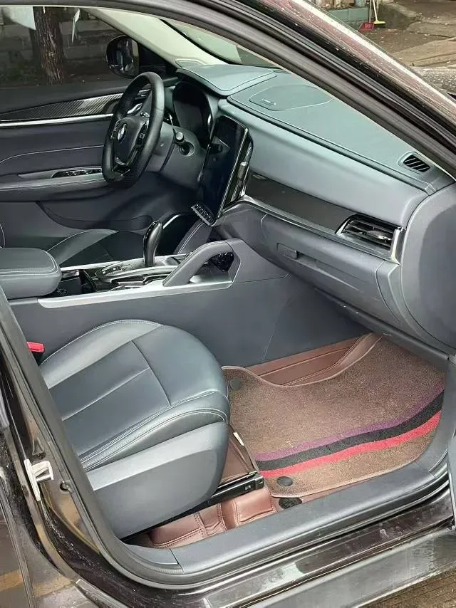2018 Brilliance Auto V7 1.6T 204HP L4 7DCT,autocango,china used car exporter,china ev exporter,chinese used car exporter,chinese used ev exporter
