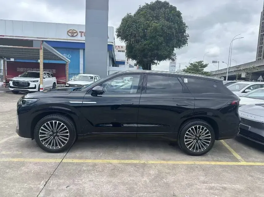 2025 Chery Tiggo 9 2.0T 261HP L4 7DCT,autocango,china used car exporter,china ev exporter,chinese used car exporter,chinese used ev exporter