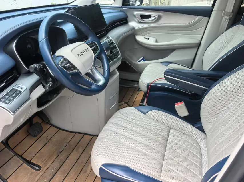 2021 Roewe iMAX8 2.0T 234HP L4 8AT,autocango,china used car exporter,china ev exporter,chinese used car exporter,chinese used ev exporter