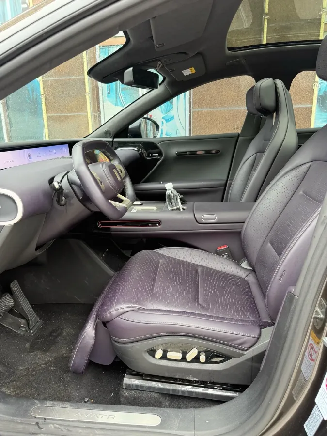 2024 Avatr 07 1.5T 156HP L4 REEV 39.05KWH,autocango,china used car exporter,china ev exporter,chinese used car exporter,chinese used ev exporter