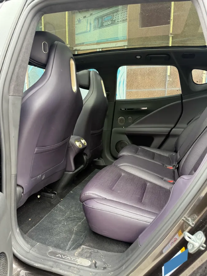 2024 Avatr 07 1.5T 156HP L4 REEV 39.05KWH,autocango,china used car exporter,china ev exporter,chinese used car exporter,chinese used ev exporter