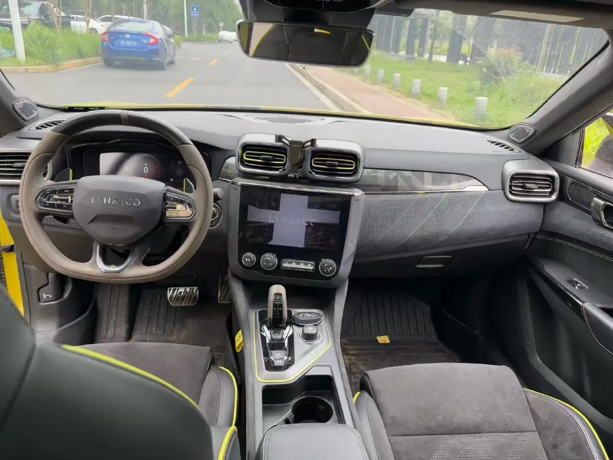 2022 LYNK&CO 03 2.0T 254HP L4 8AT,autocango,china used car exporter,china ev exporter,chinese used car exporter,chinese used ev exporter