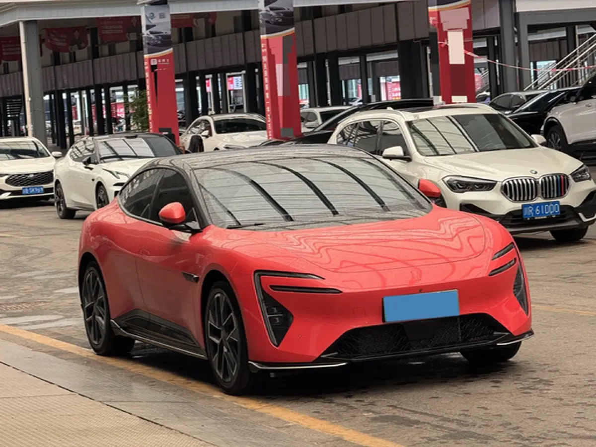 2025 Avatr 06 REEV 156HP REEV,autocango,china used car exporter,china ev exporter,chinese used car exporter,chinese used ev exporter