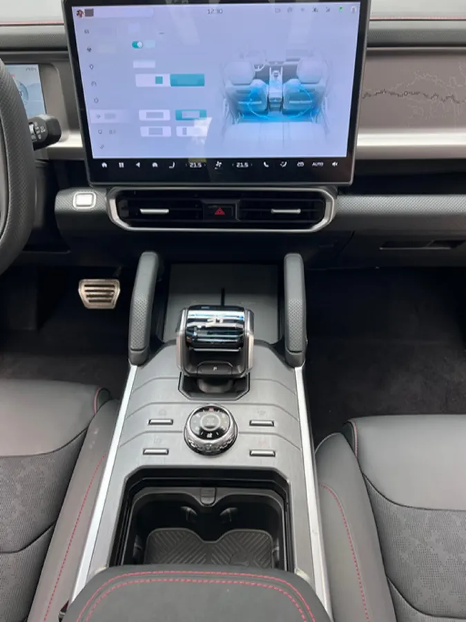 2023 Jetour Traveller 2.0T 254HP L4 7DCT,autocango,china used car exporter,china ev exporter,chinese used car exporter,chinese used ev exporter