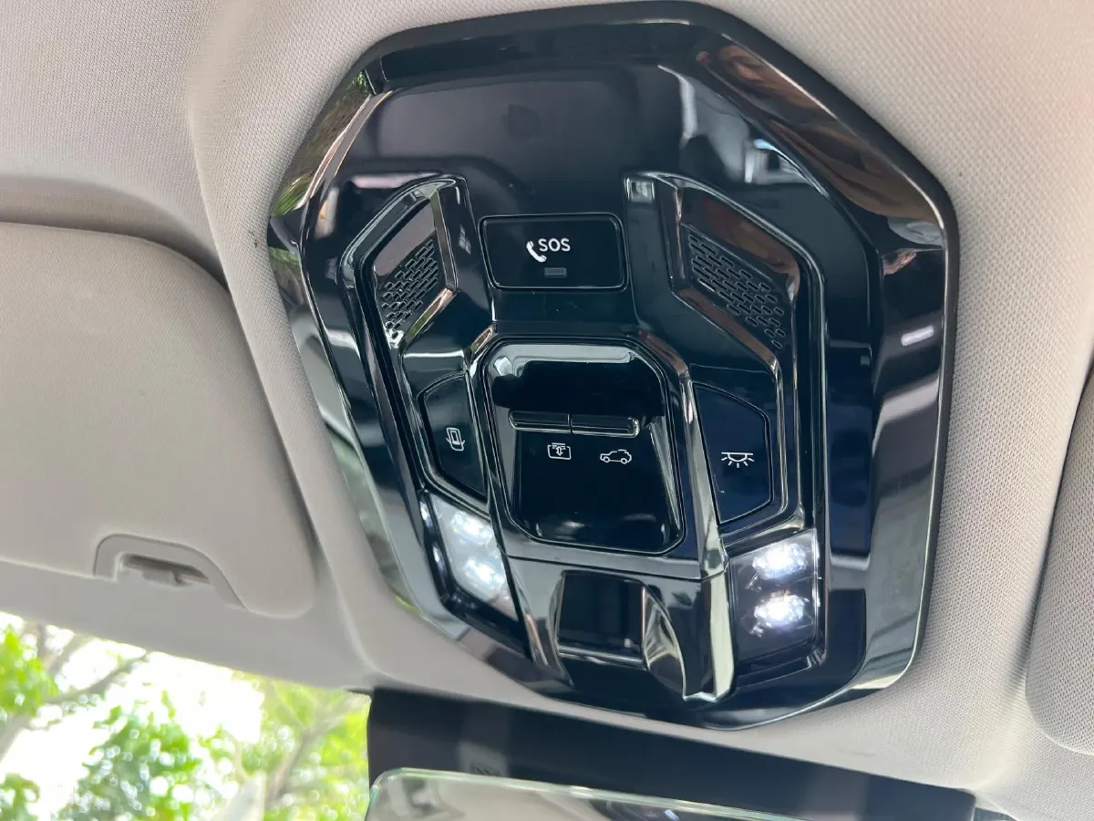 2023 Jetour Traveller 2.0T 254HP L4 7DCT,autocango,china used car exporter,china ev exporter,chinese used car exporter,chinese used ev exporter