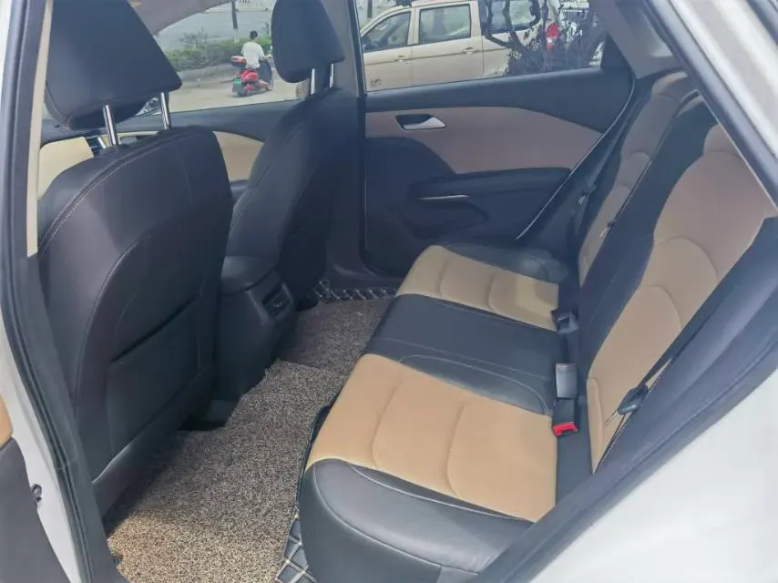 2022 Chevrolet Monza 1.5L 113HP L4 6AT,autocango,china used car exporter,china ev exporter,chinese used car exporter,chinese used ev exporter