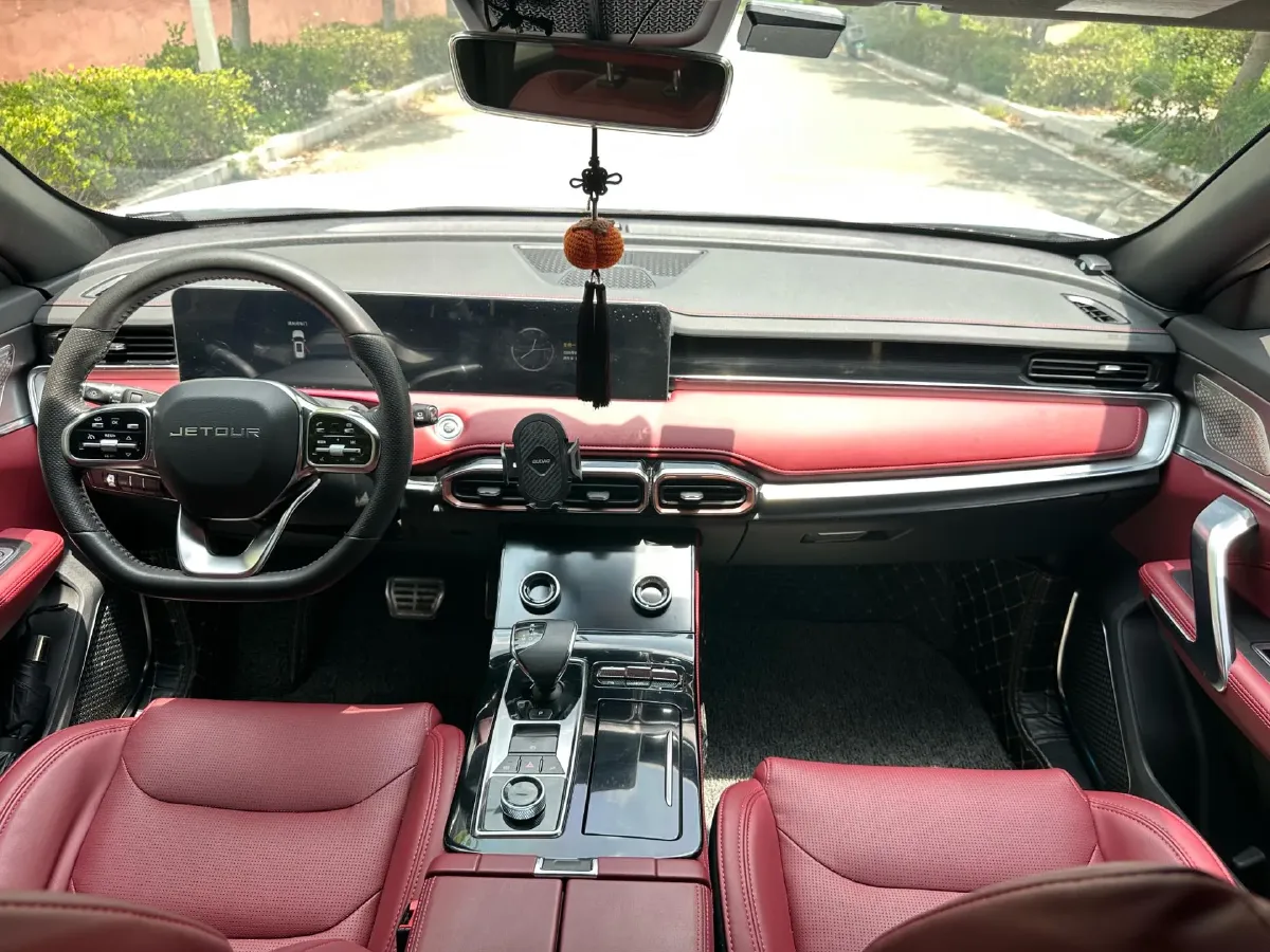 2021 Jetour X70 Plus 1.6T 197HP L4 7DCT,autocango,china used car exporter,china ev exporter,chinese used car exporter,chinese used ev exporter