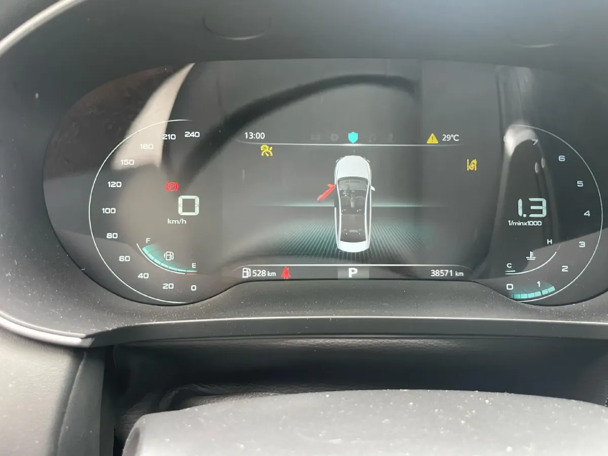 2020 Roewe i6 MAX 1.5T 173HP L4 7DCT,autocango,china used car exporter,china ev exporter,chinese used car exporter,chinese used ev exporter