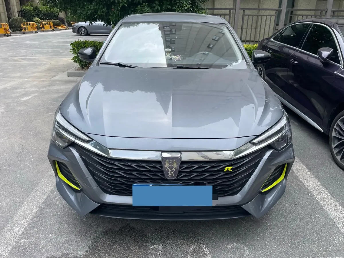 2020 Roewe i6 MAX 1.5T 173HP L4 7DCT,autocango,china used car exporter,china ev exporter,chinese used car exporter,chinese used ev exporter