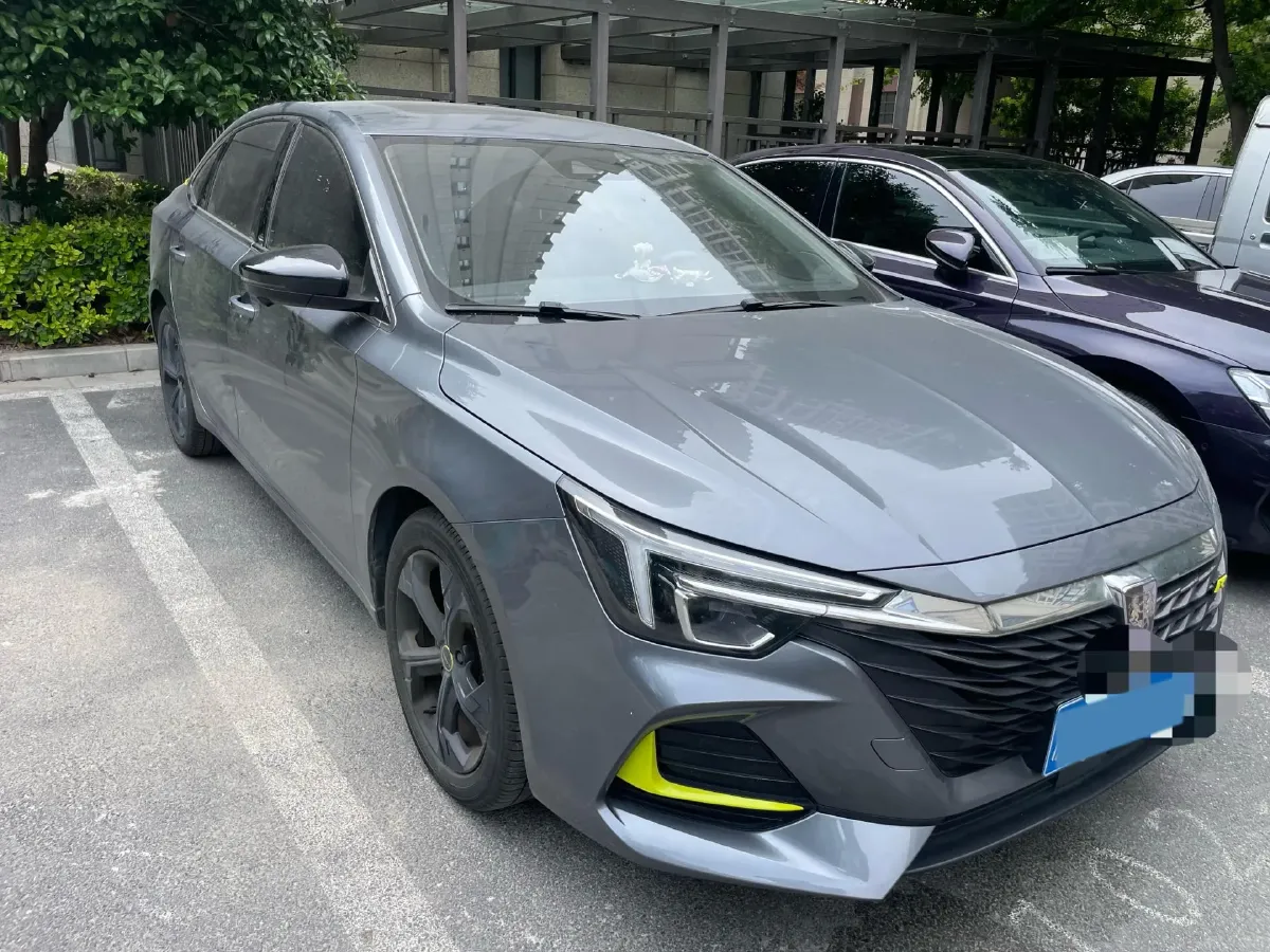 2020 Roewe i6 MAX 1.5T 173HP L4 7DCT,autocango,china used car exporter,china ev exporter,chinese used car exporter,chinese used ev exporter