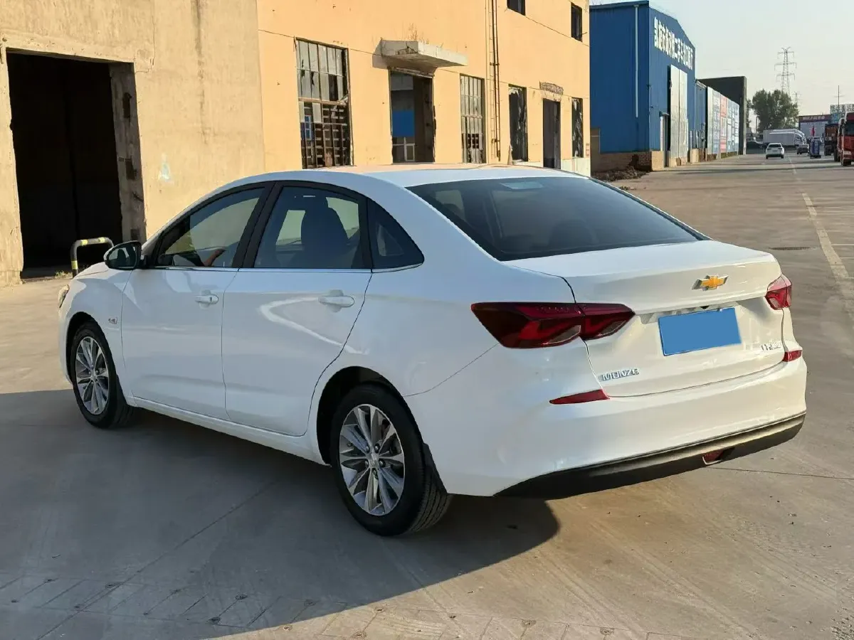 2022 Chevrolet Monza 1.5L 113HP L4 6AT,autocango,china used car exporter,china ev exporter,chinese used car exporter,chinese used ev exporter
