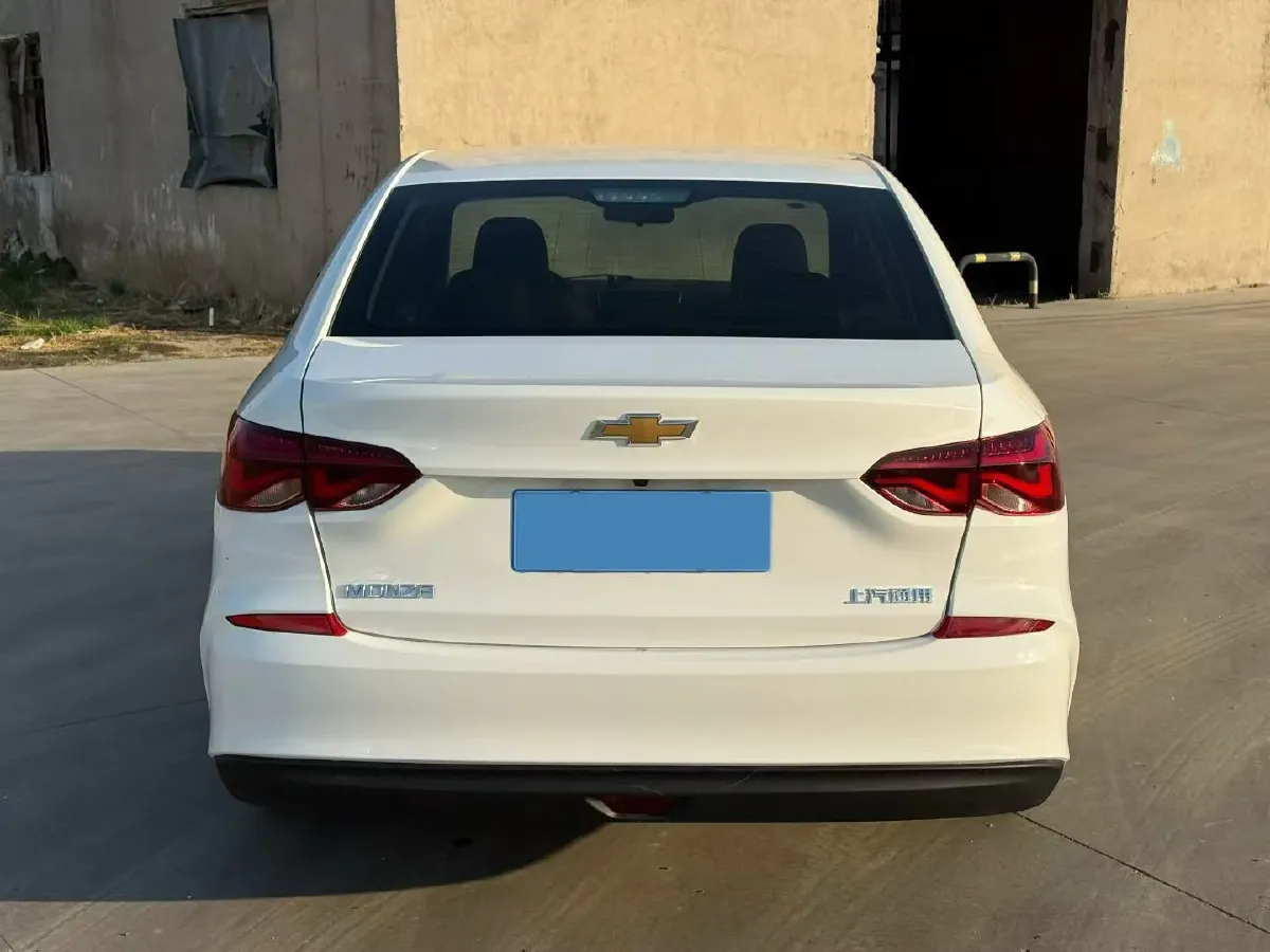 2022 Chevrolet Monza 1.5L 113HP L4 6AT,autocango,china used car exporter,china ev exporter,chinese used car exporter,chinese used ev exporter