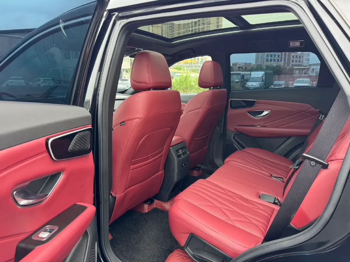 2025 Jetour X70 Plus 1.5T 184HP L4 7DCT,autocango,china used car exporter,china ev exporter,chinese used car exporter,chinese used ev exporter