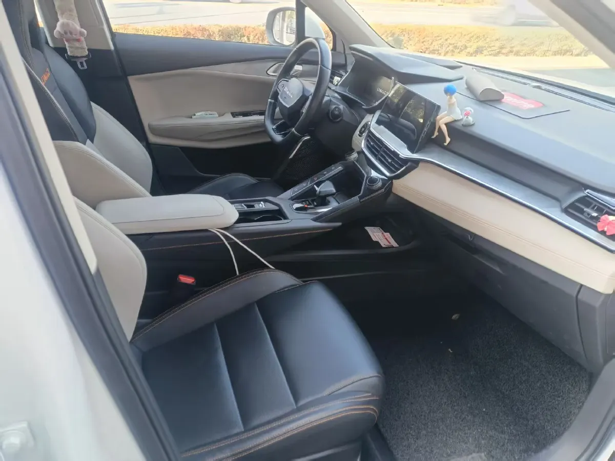 2022 Roewe i6 MAX BEV 61.1KWH,autocango,china used car exporter,china ev exporter,chinese used car exporter,chinese used ev exporter