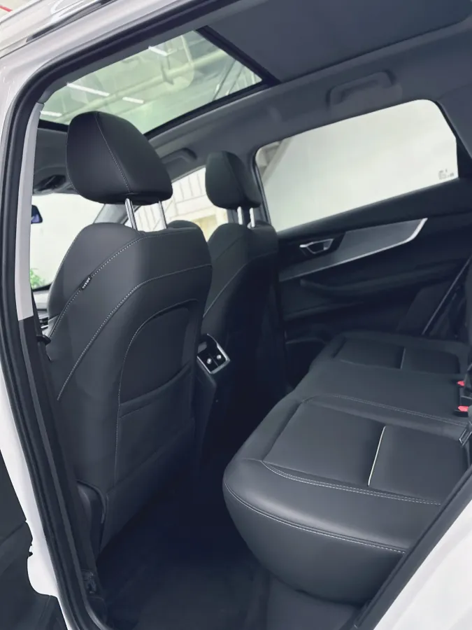 2021 Chery Tiggo 7 Plus 1.5T 156HP L4 CVT,autocango,china used car exporter,china ev exporter,chinese used car exporter,chinese used ev exporter