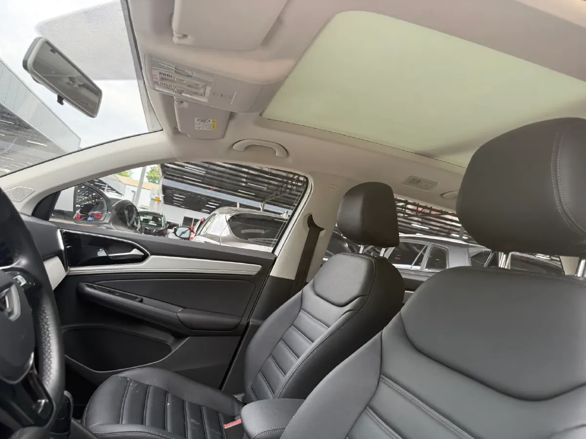 2023 Jetta VS7 1.4T 150HP L4 6AT,autocango,china used car exporter,china ev exporter,chinese used car exporter,chinese used ev exporter