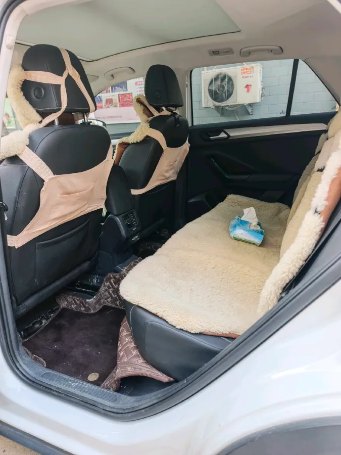 2019 Volkswagen T-Roc 1.4T 131HP L4 7DCT,autocango,china used car exporter,china ev exporter,chinese used car exporter,chinese used ev exporter
