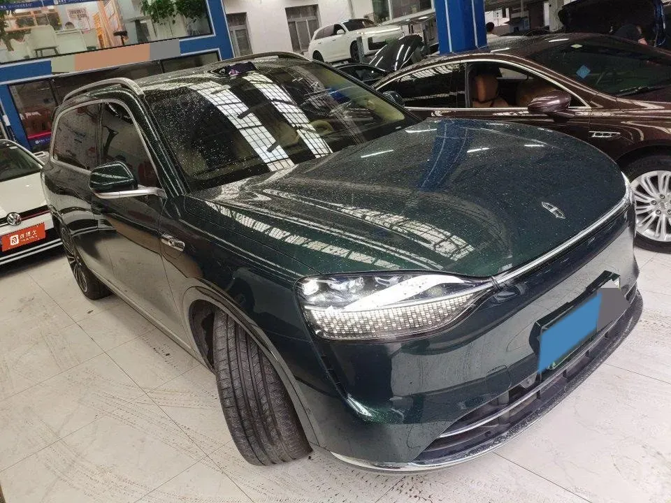 2024 AITO AITO M9 1.5T 152HP L4 REEV 42KWH,autocango,china used car exporter,china ev exporter,chinese used car exporter,chinese used ev exporter