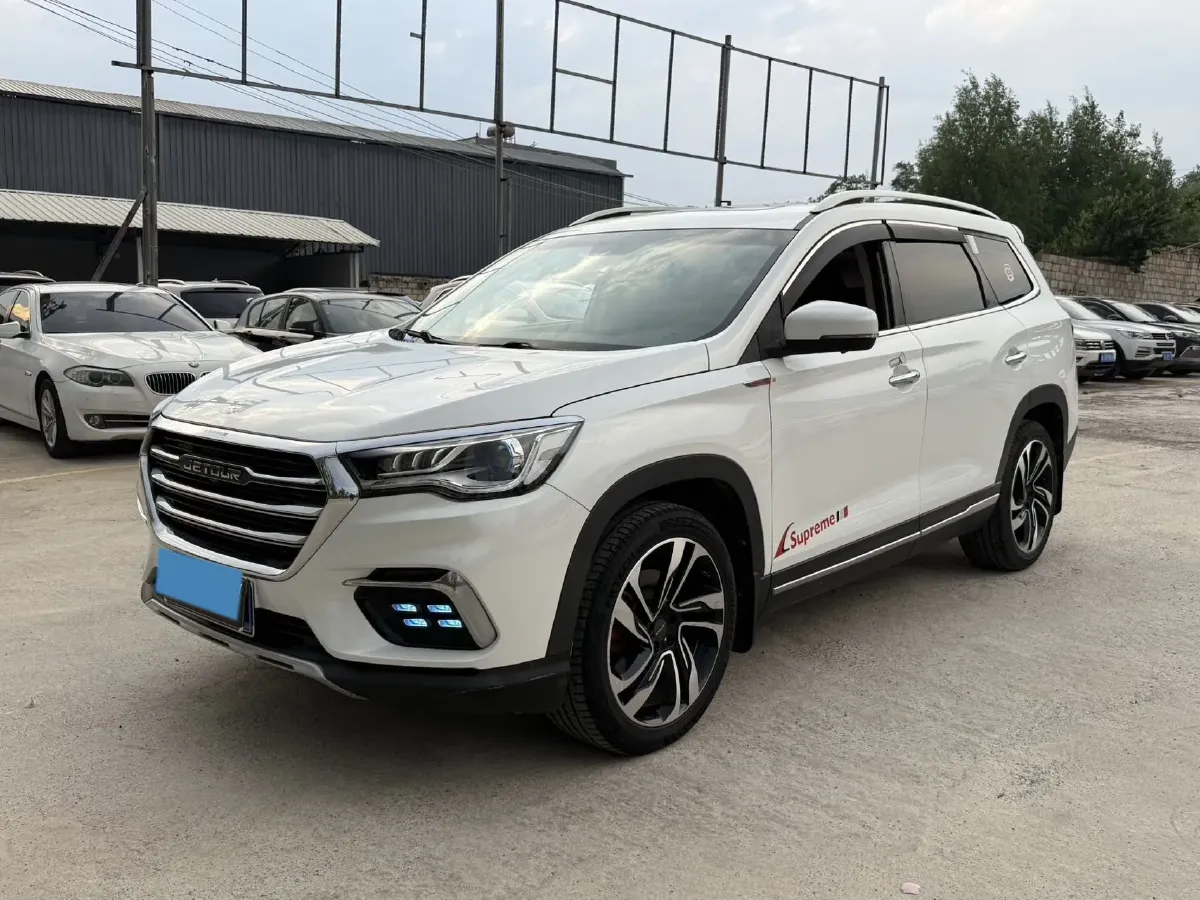 2019 Jetour X90 1.5T 156HP L4 6MT,autocango,china used car exporter,china ev exporter,chinese used car exporter,chinese used ev exporter