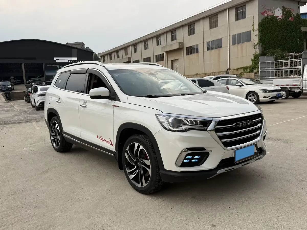 2019 Jetour X90 1.5T 156HP L4 6MT,autocango,china used car exporter,china ev exporter,chinese used car exporter,chinese used ev exporter