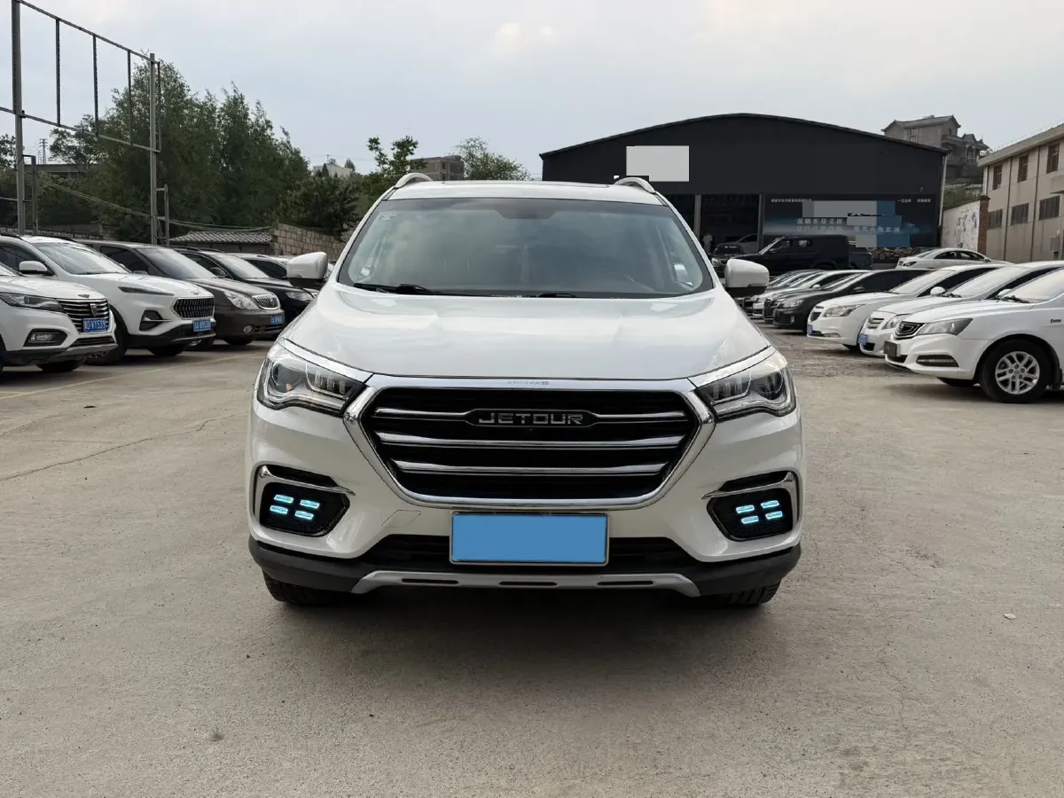 2019 Jetour X90 1.5T 156HP L4 6MT,autocango,china used car exporter,china ev exporter,chinese used car exporter,chinese used ev exporter