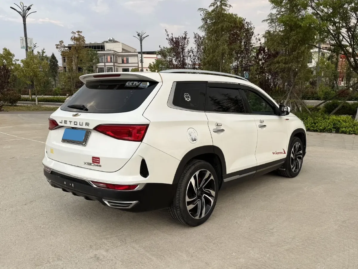 2019 Jetour X90 1.5T 156HP L4 6MT,autocango,china used car exporter,china ev exporter,chinese used car exporter,chinese used ev exporter