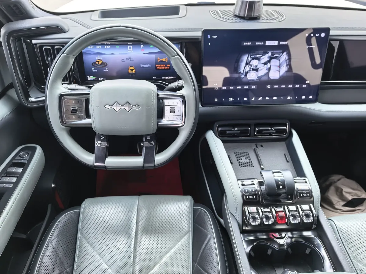 2023 FangChengBao Bao 5 1.5T 194HP L4 E-CVT PHEV 31.8KWH,autocango,china used car exporter,china ev exporter,chinese used car exporter,chinese used ev exporter