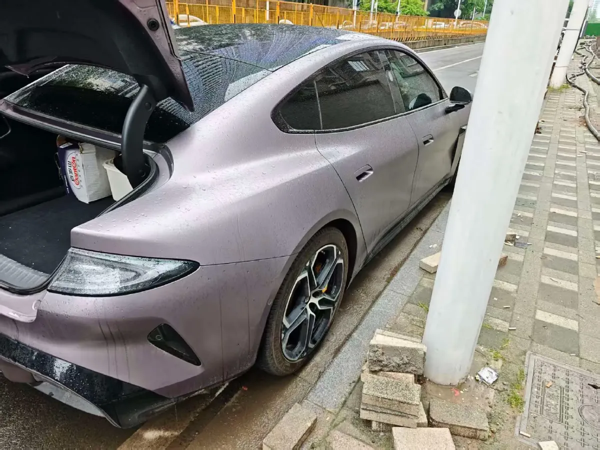 2024 MI SU7 BEV 101KWH,autocango,china used car exporter,china ev exporter,chinese used car exporter,chinese used ev exporter