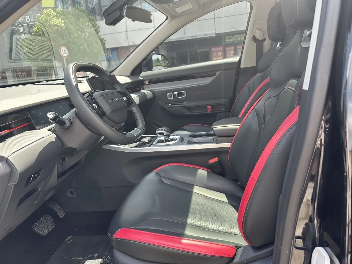 2024 Jetour DASHING 1.5T 156HP L4 6DCT,autocango,china used car exporter,china ev exporter,chinese used car exporter,chinese used ev exporter