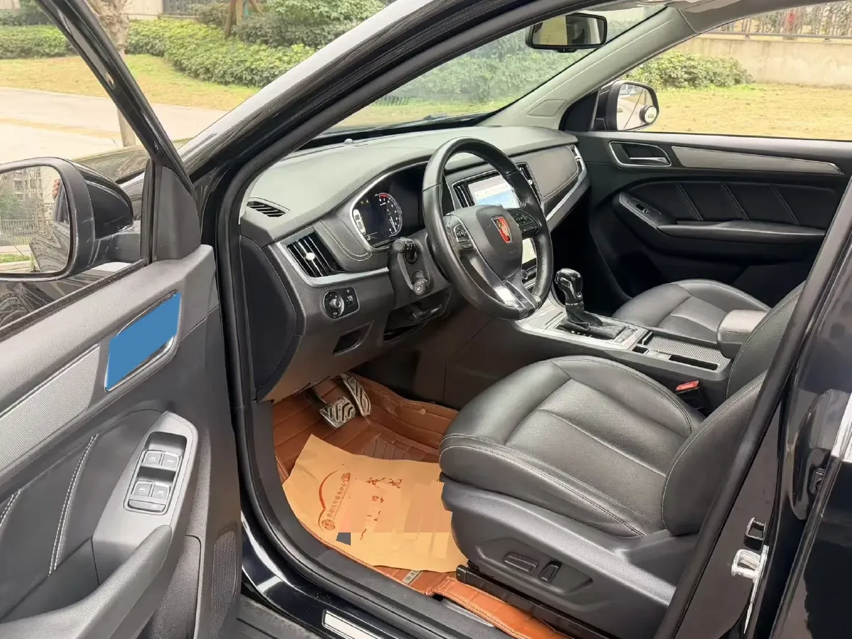 2018 Roewe RX5 2.0T 220HP L4 6DCT,autocango,china used car exporter,china ev exporter,chinese used car exporter,chinese used ev exporter
