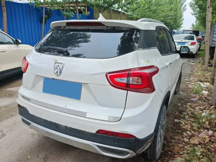 2017 BaoJun 510 1.5L 112HP L4 6MT,autocango,china used car exporter,china ev exporter,chinese used car exporter,chinese used ev exporter