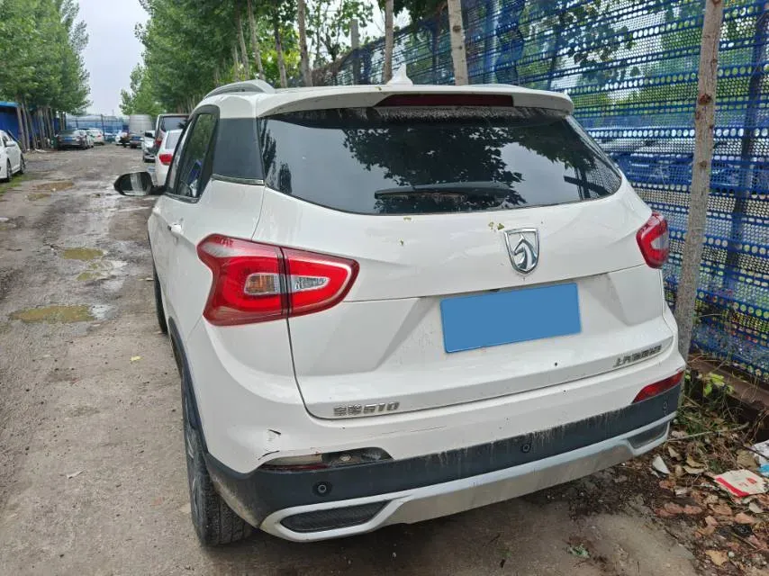 2017 BaoJun 510 1.5L 112HP L4 6MT,autocango,china used car exporter,china ev exporter,chinese used car exporter,chinese used ev exporter