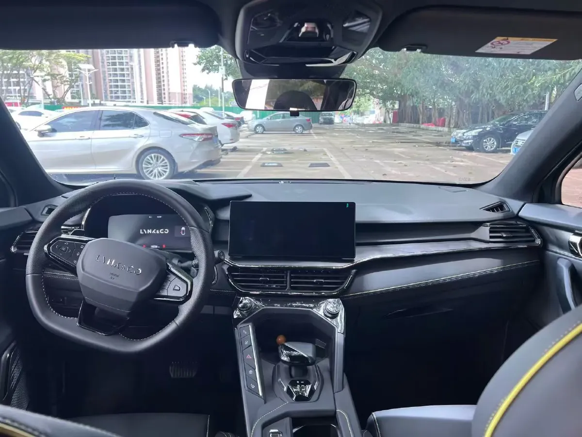2023 LYNK&CO 03 1.5T 181HP L4 7DCT,autocango,china used car exporter,china ev exporter,chinese used car exporter,chinese used ev exporter