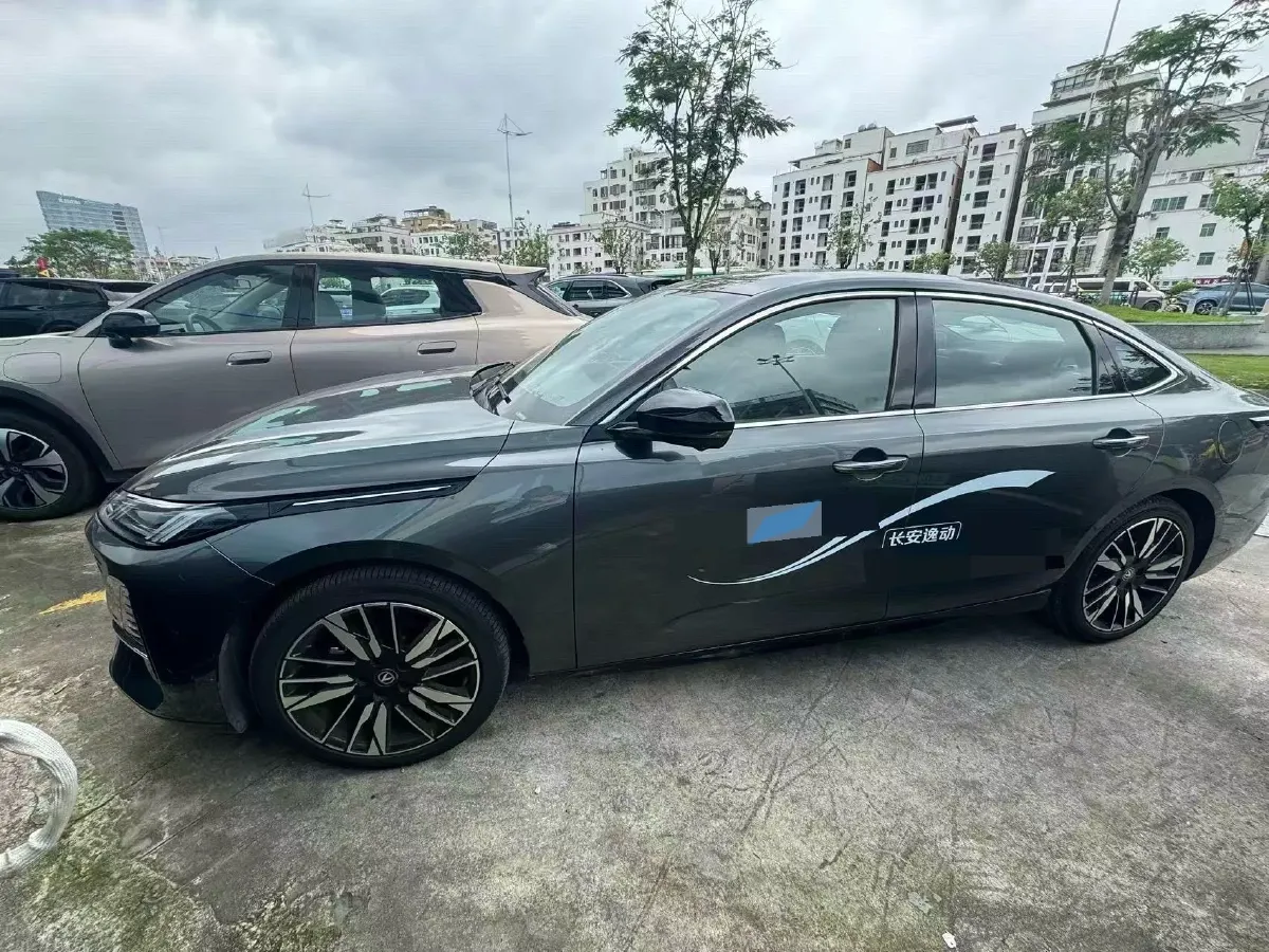 2026 ChangAn Eado 1.5T 192HP L4 7DCT,autocango,china used car exporter,china ev exporter,chinese used car exporter,chinese used ev exporter
