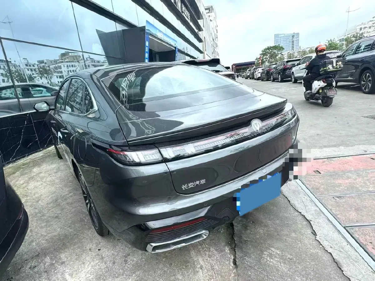 2026 ChangAn Eado 1.5T 192HP L4 7DCT,autocango,china used car exporter,china ev exporter,chinese used car exporter,chinese used ev exporter