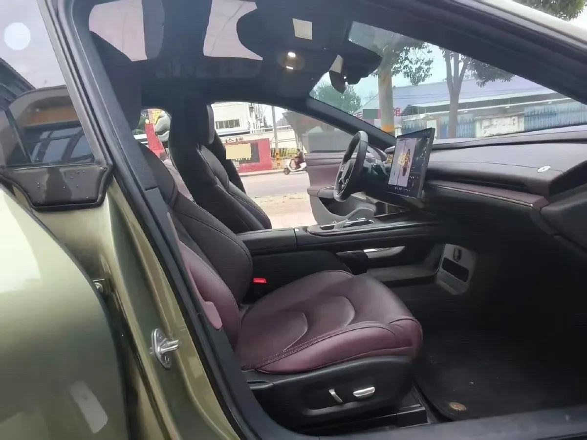 2024 MI SU7 BEV 73.6KWH,autocango,china used car exporter,china ev exporter,chinese used car exporter,chinese used ev exporter