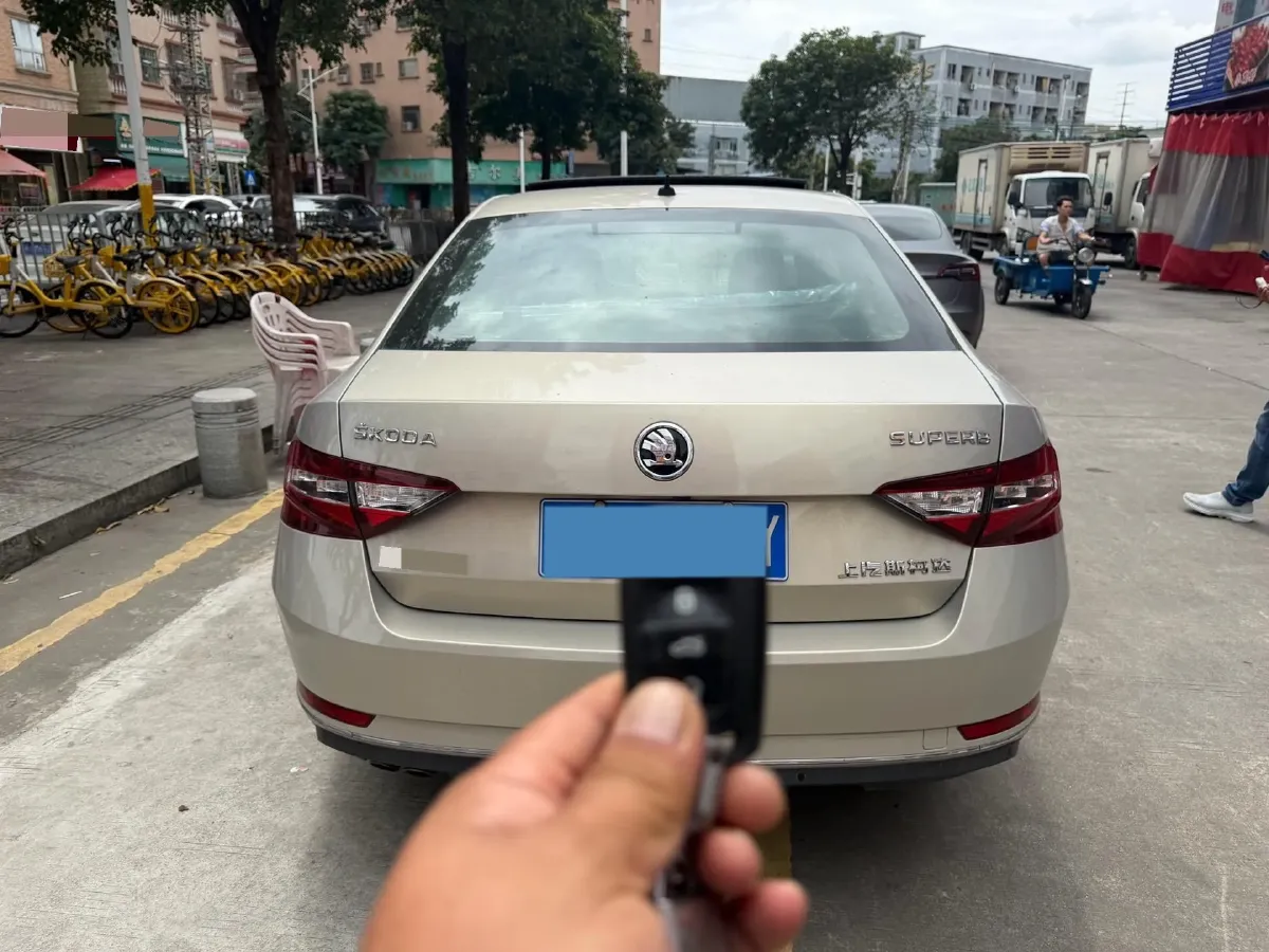 2018 Nissan Terra 2.5L 184HP L4 7AT,autocango,china used car exporter,china ev exporter,chinese used car exporter,chinese used ev exporter