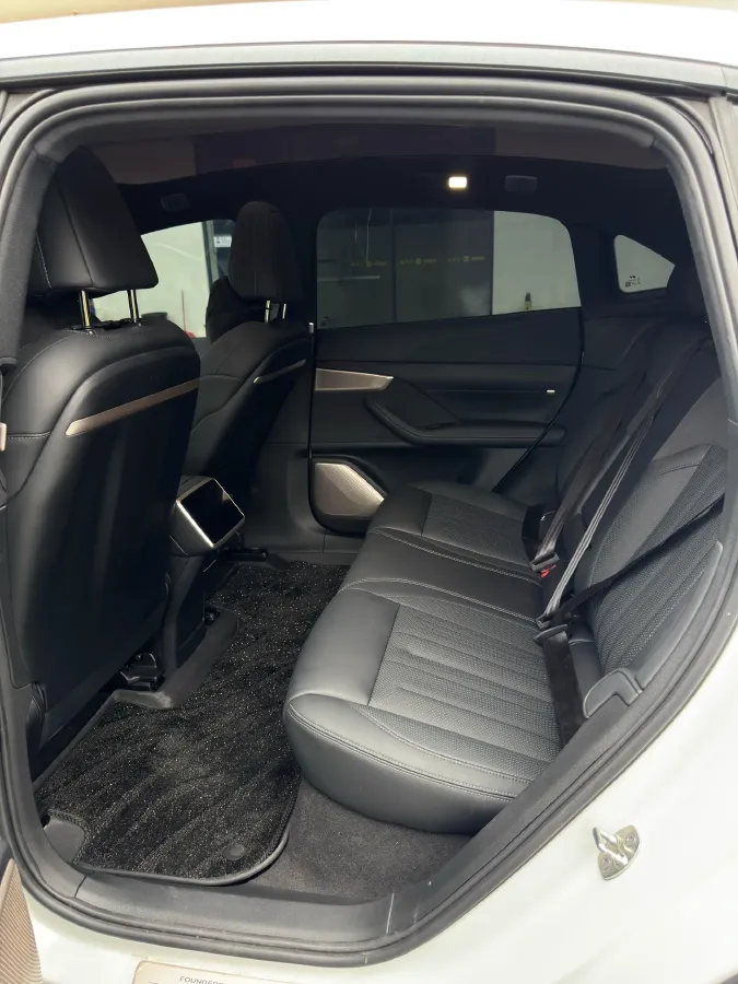 2024 ONVO L60 BEV 60KWH,autocango,china used car exporter,china ev exporter,chinese used car exporter,chinese used ev exporter