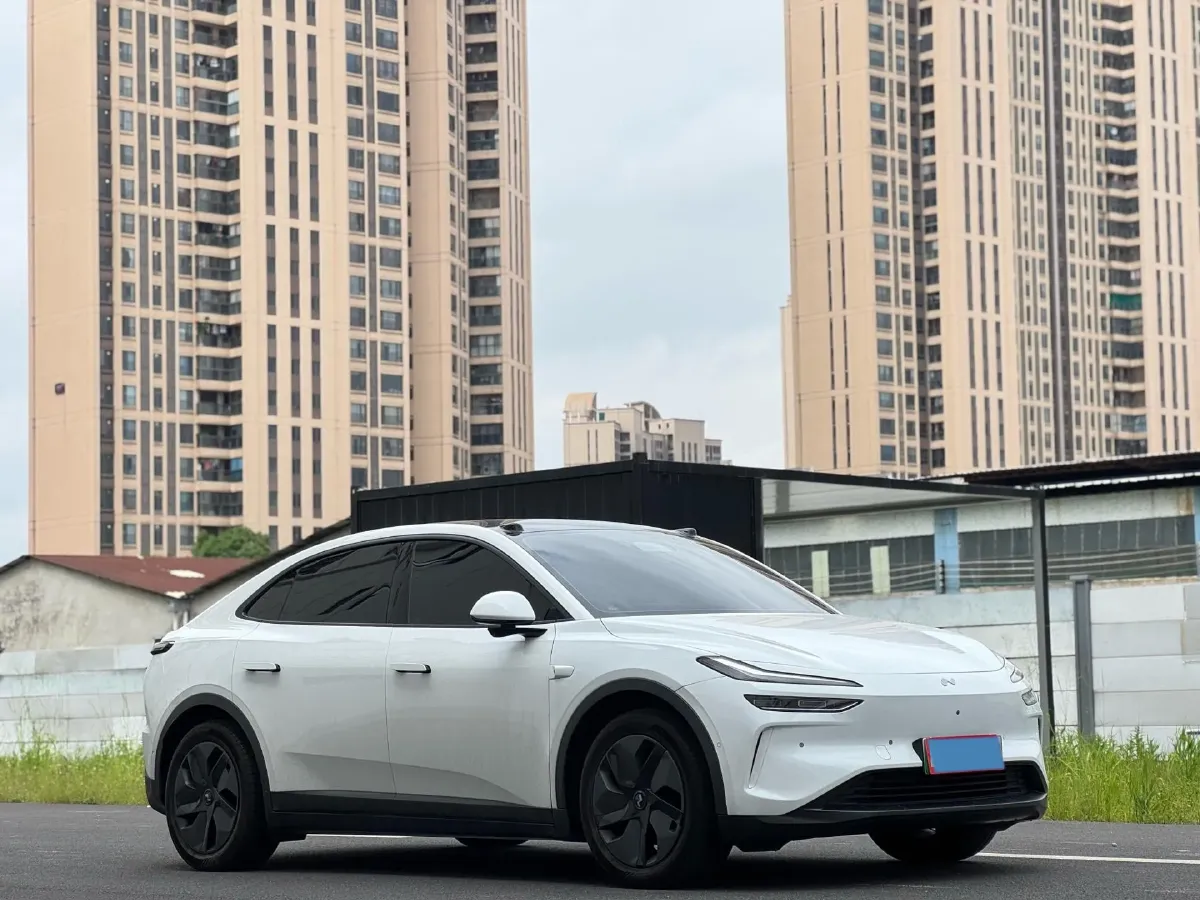 2024 ONVO L60 BEV 60KWH,autocango,china used car exporter,china ev exporter,chinese used car exporter,chinese used ev exporter