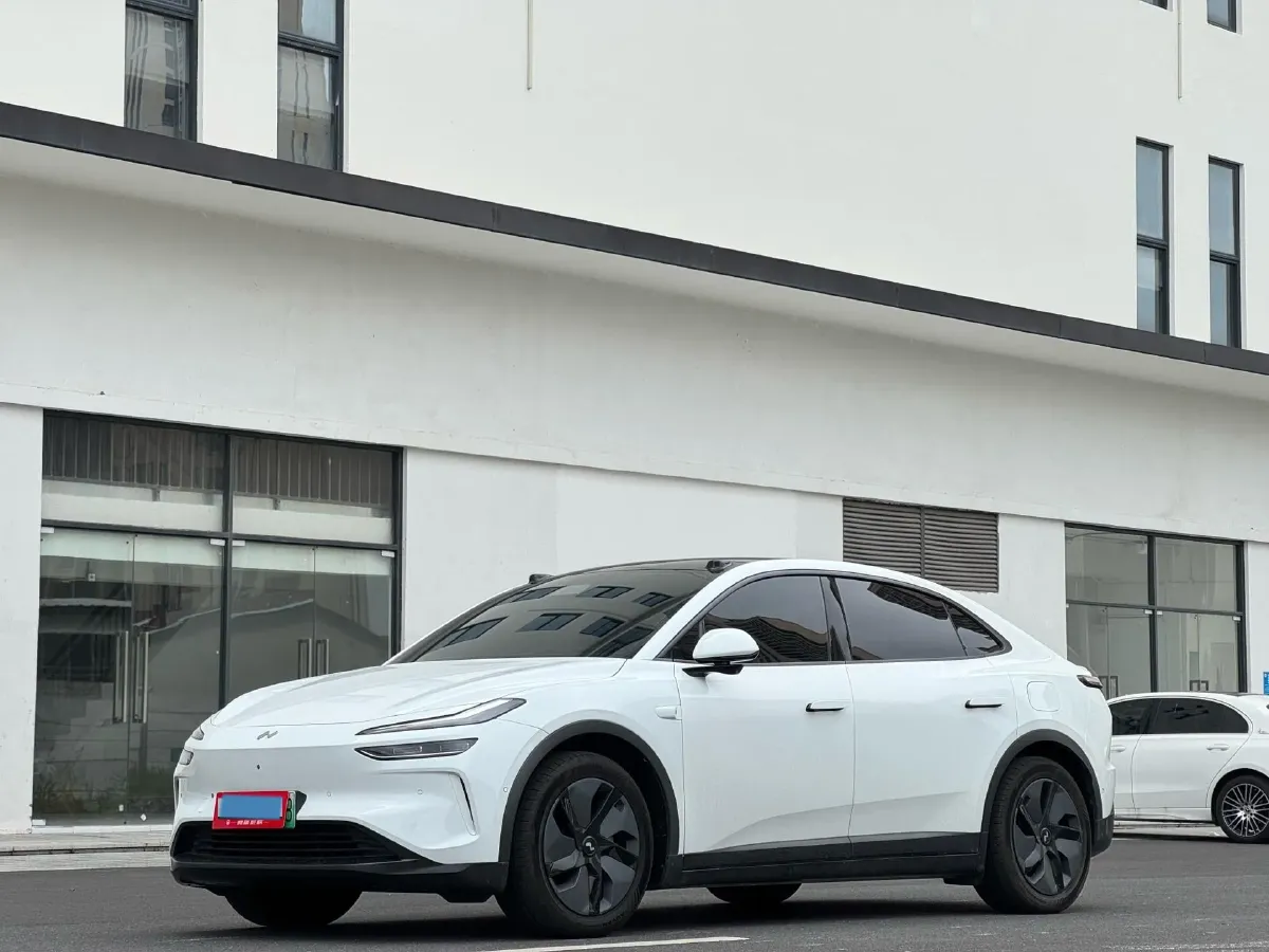 2024 ONVO L60 BEV 60KWH,autocango,china used car exporter,china ev exporter,chinese used car exporter,chinese used ev exporter